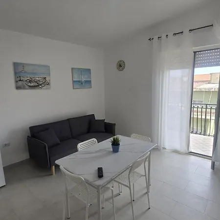 Maestrale Vacation Apartman